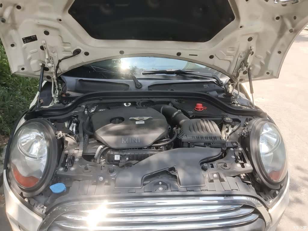 Mini ONE+, 2015 11
