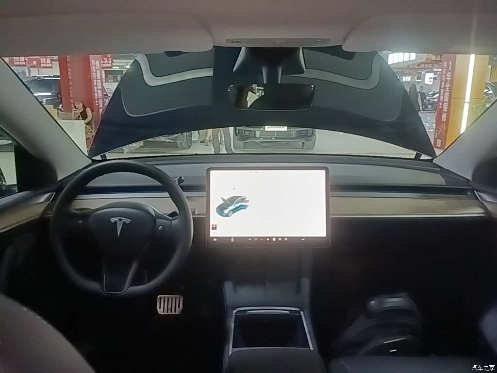 Tesla Model Y, 2021 10