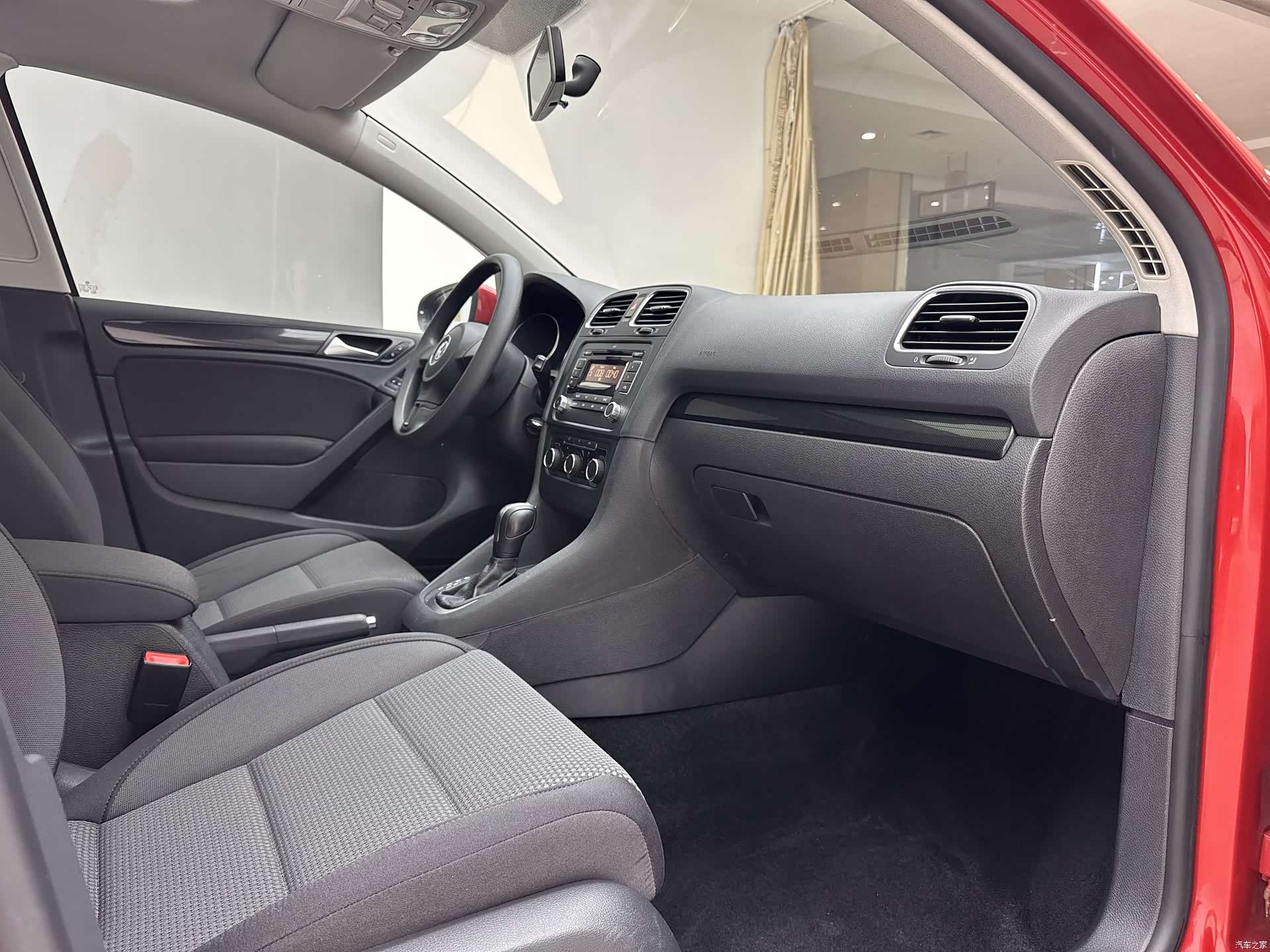 Volkswagen Golf, 2011 7