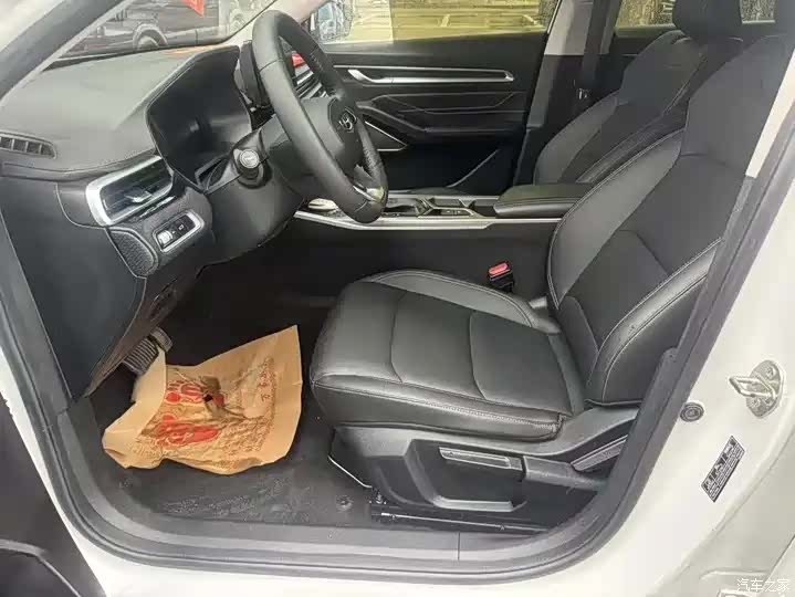 Geely Emgrand, 2021 11