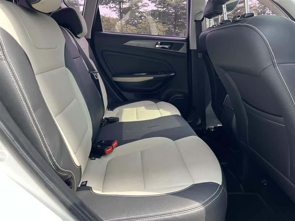 Changan CS35