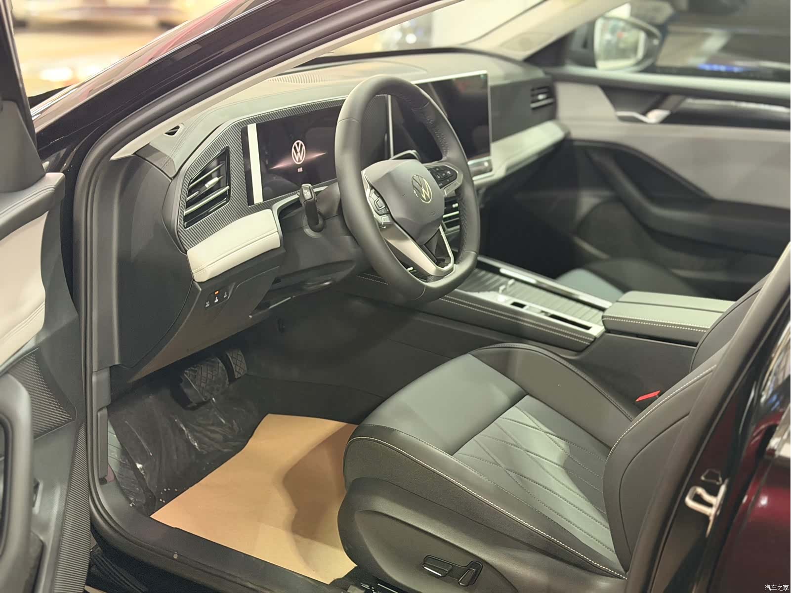 Volkswagen Magotan, 2026 9