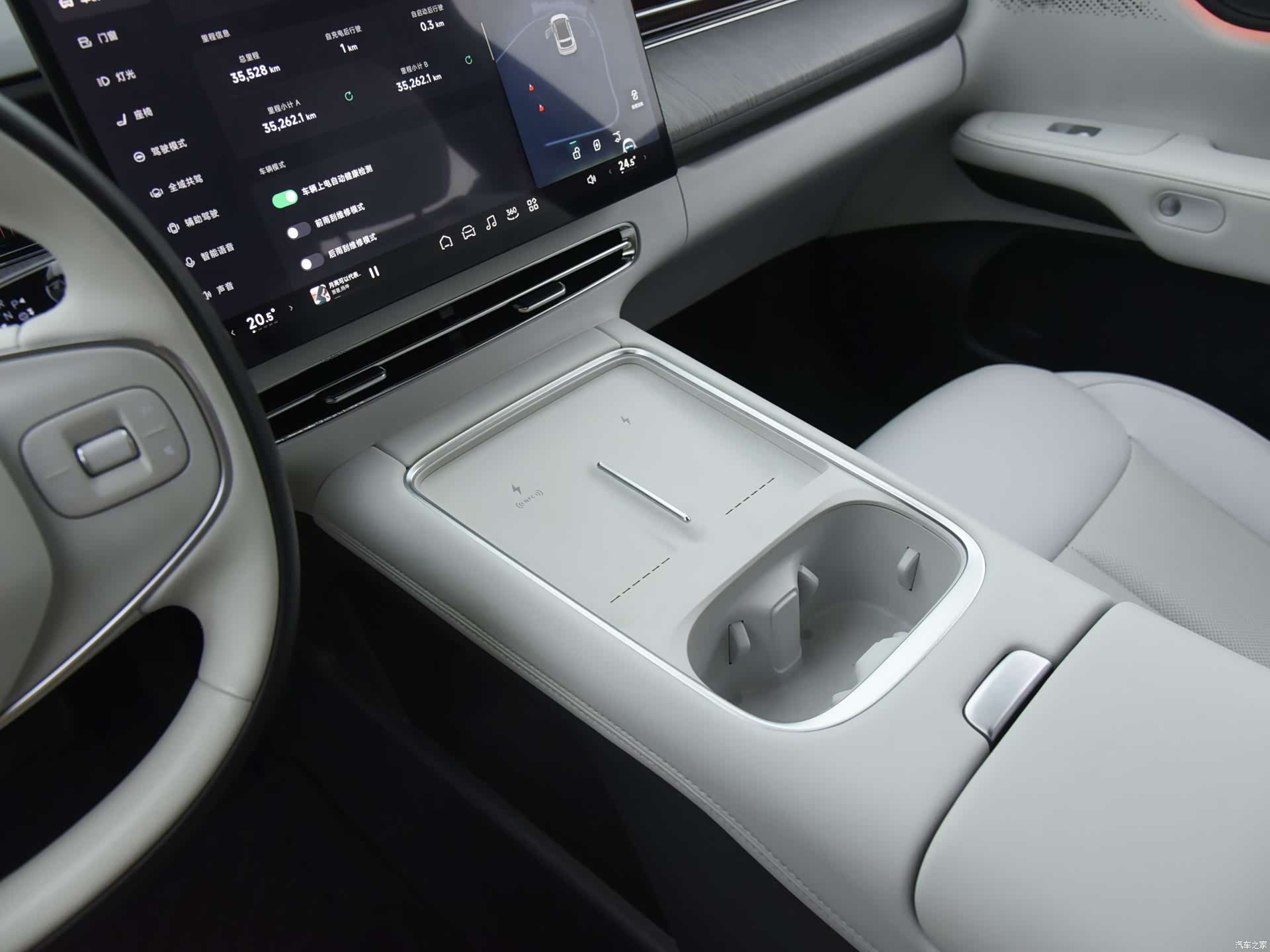 Xpeng G6, 2025 12