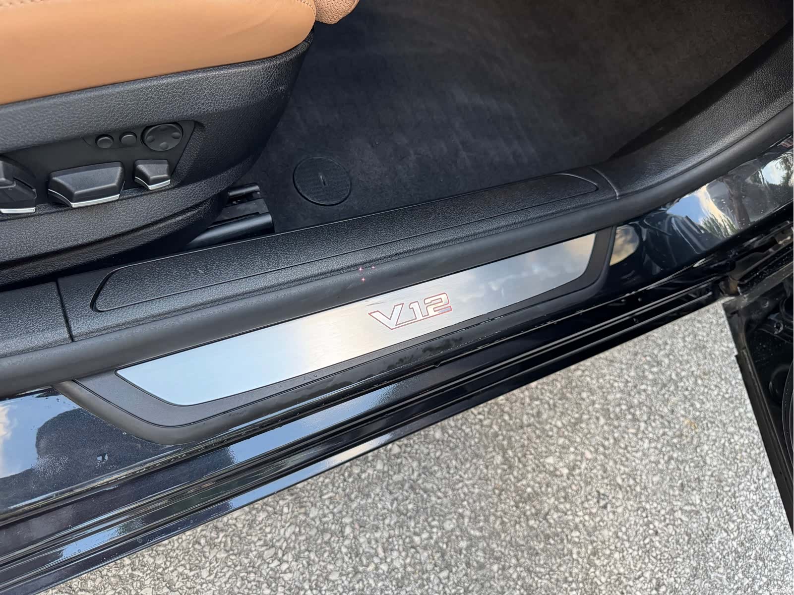 BMW 7 Series, 2011 20