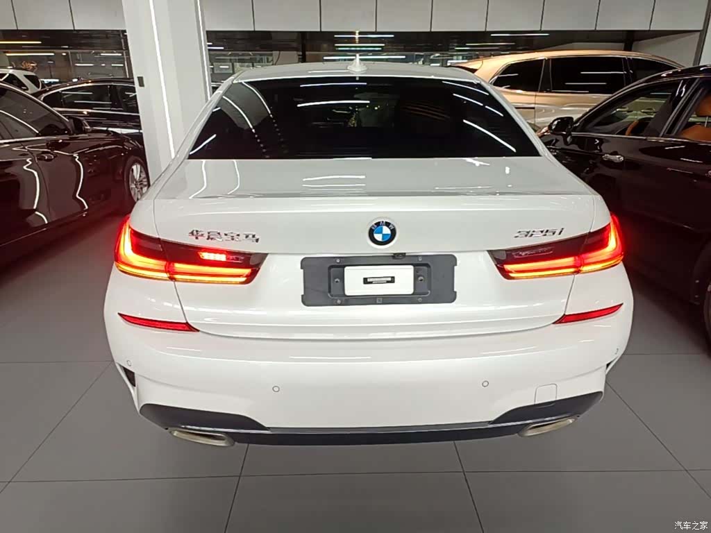 BMW 3 Series, 2022 6