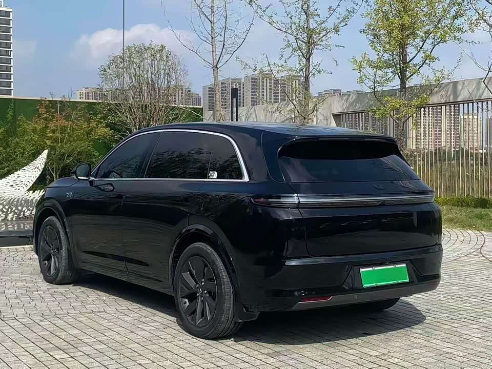 Li Auto Ideal L7