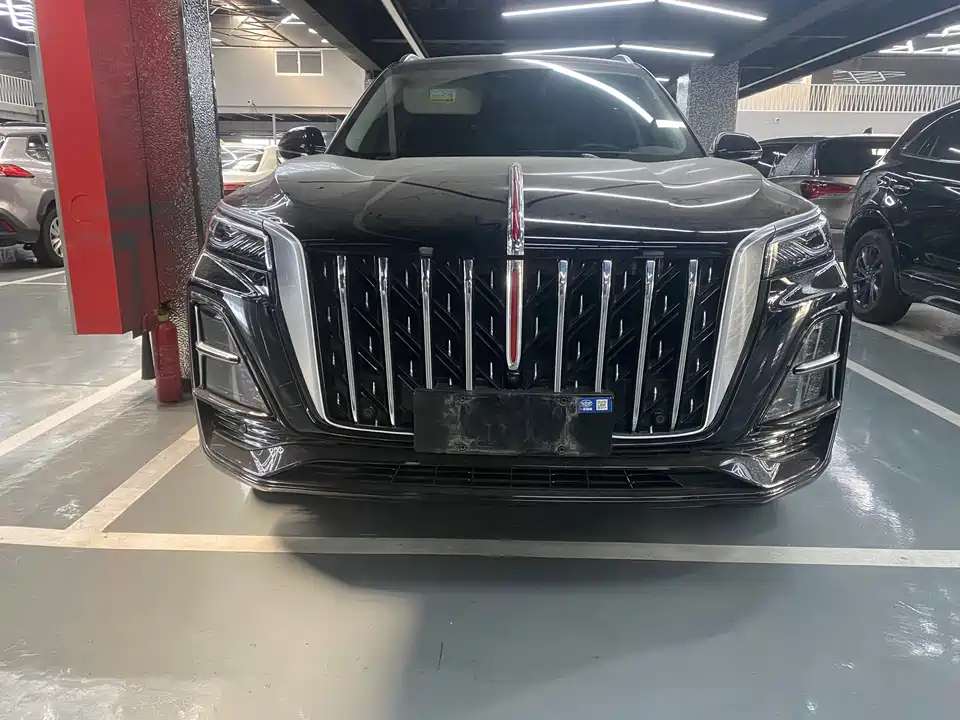 Hongqi HS5