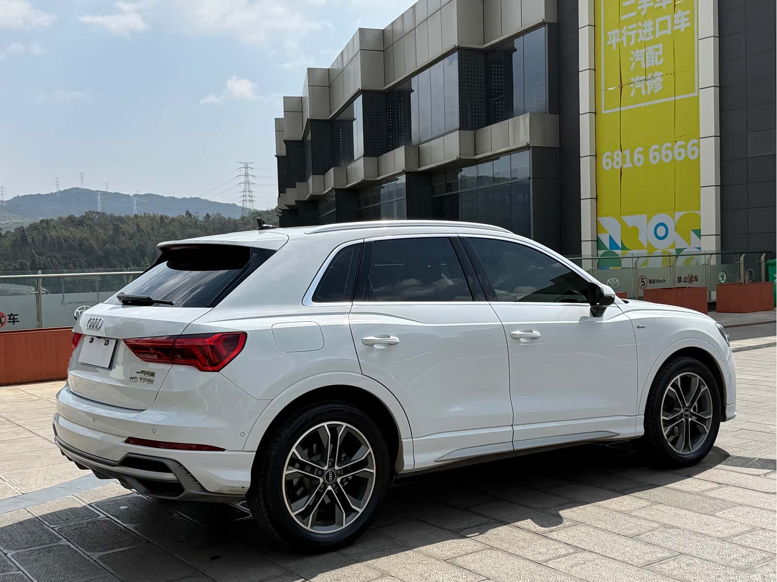 Audi Q3, 2022 8