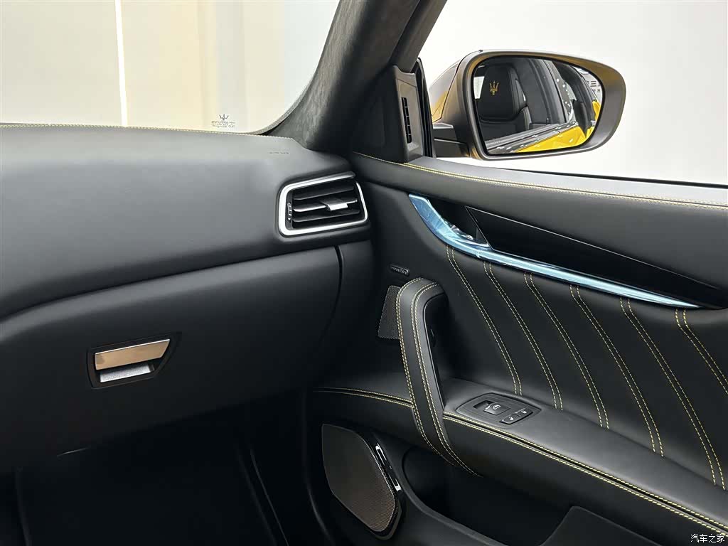 Maserati Ghibli, 2024 42