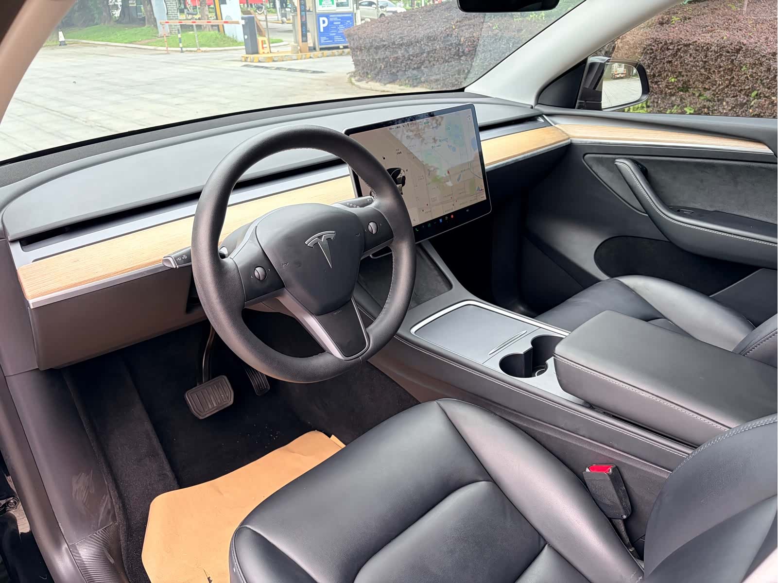 Tesla Model Y, 2021 10
