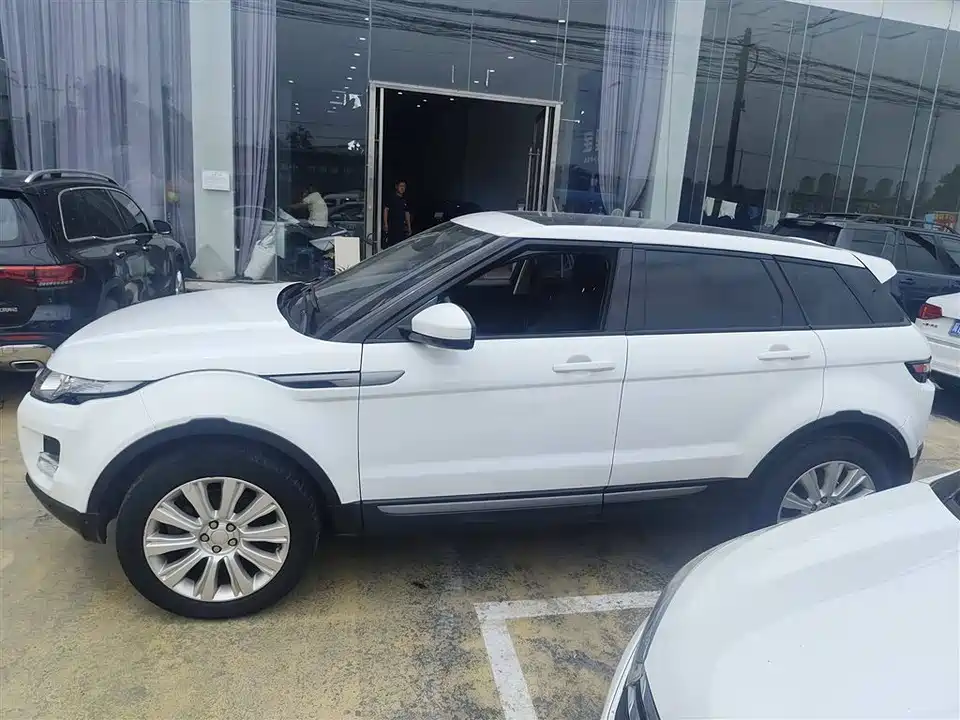 Land Rover Range Rover Aurora Land Rover Range Rover Aurora
