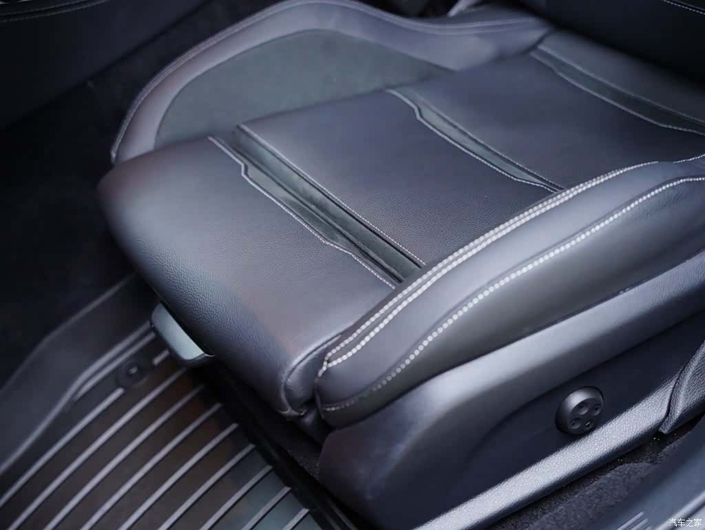 MG AMG, 2020 24