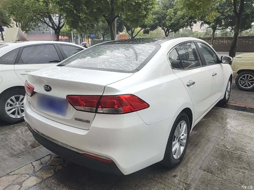 Kia K4, 2015 7