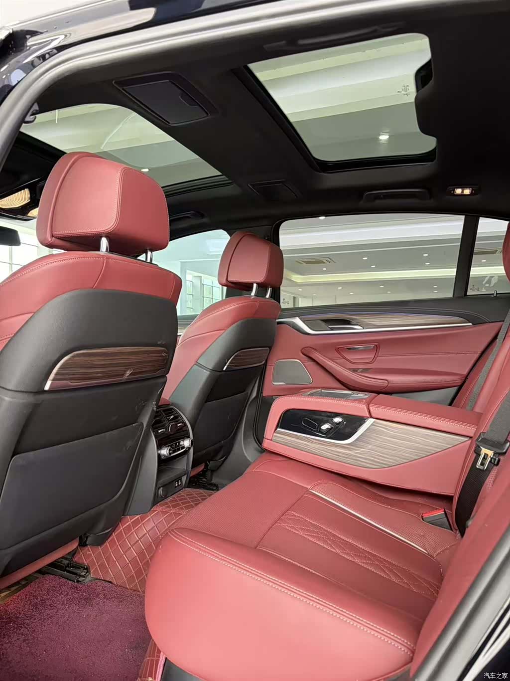 BMW 5 Series, 2022 9