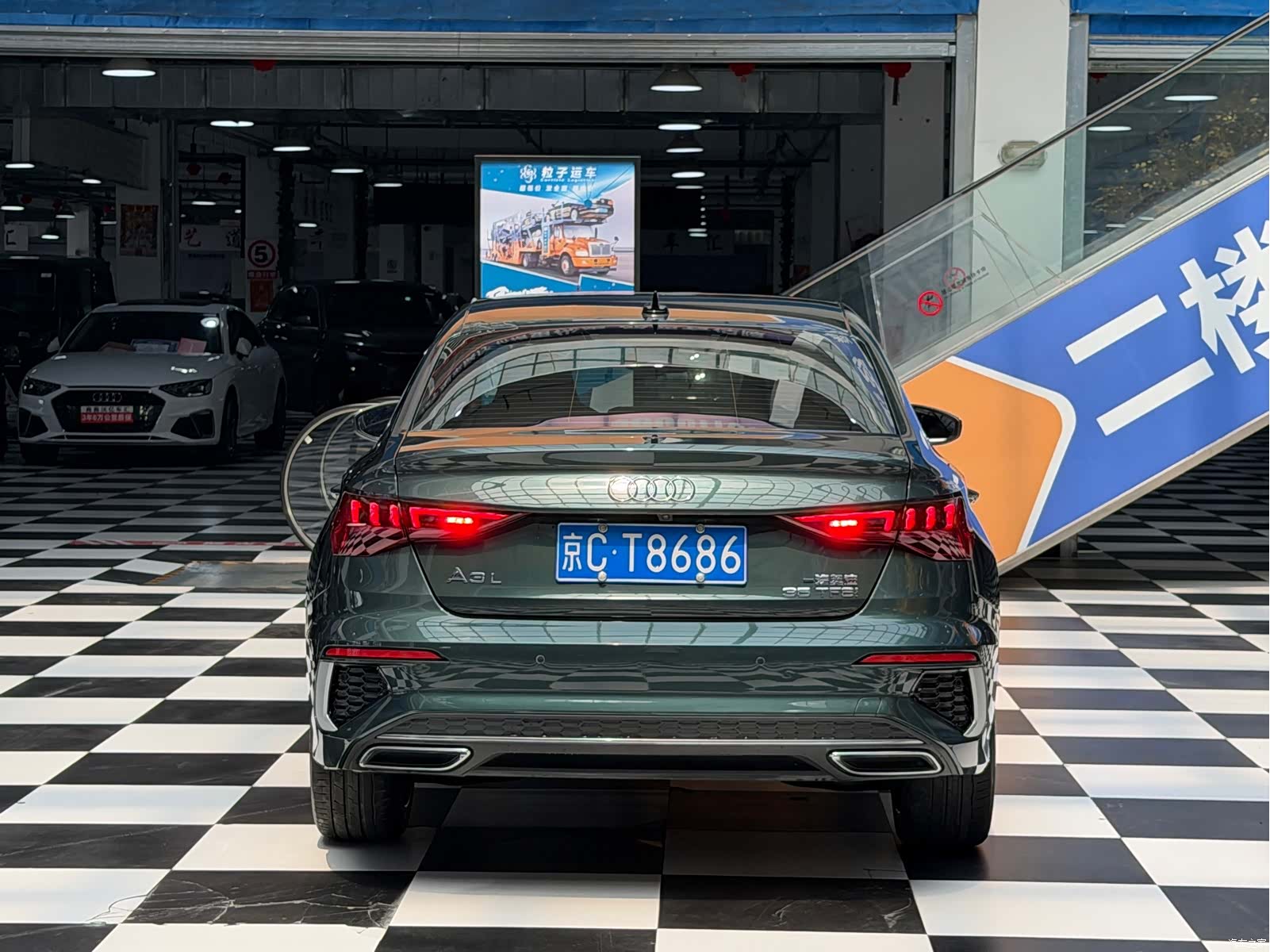Audi A3, 2023 все фото