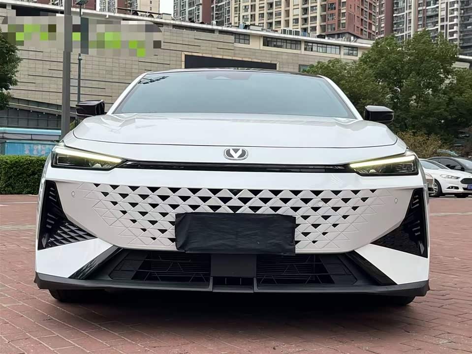 Changan UNI-V