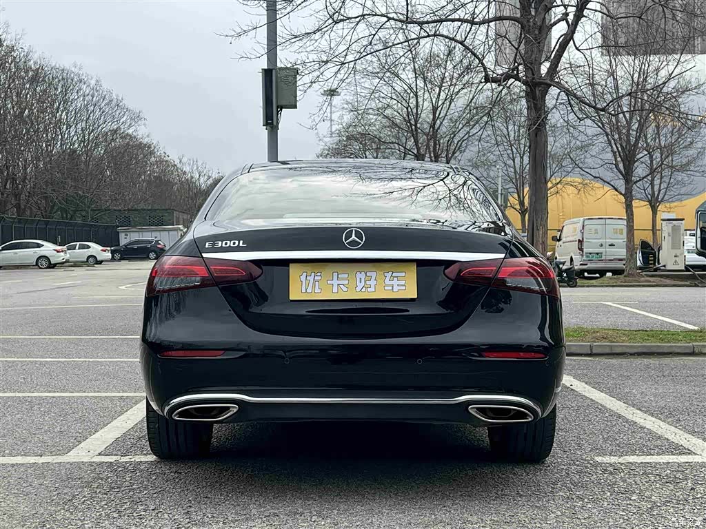 Mercedes-Benz E-Class, 2022 все фото