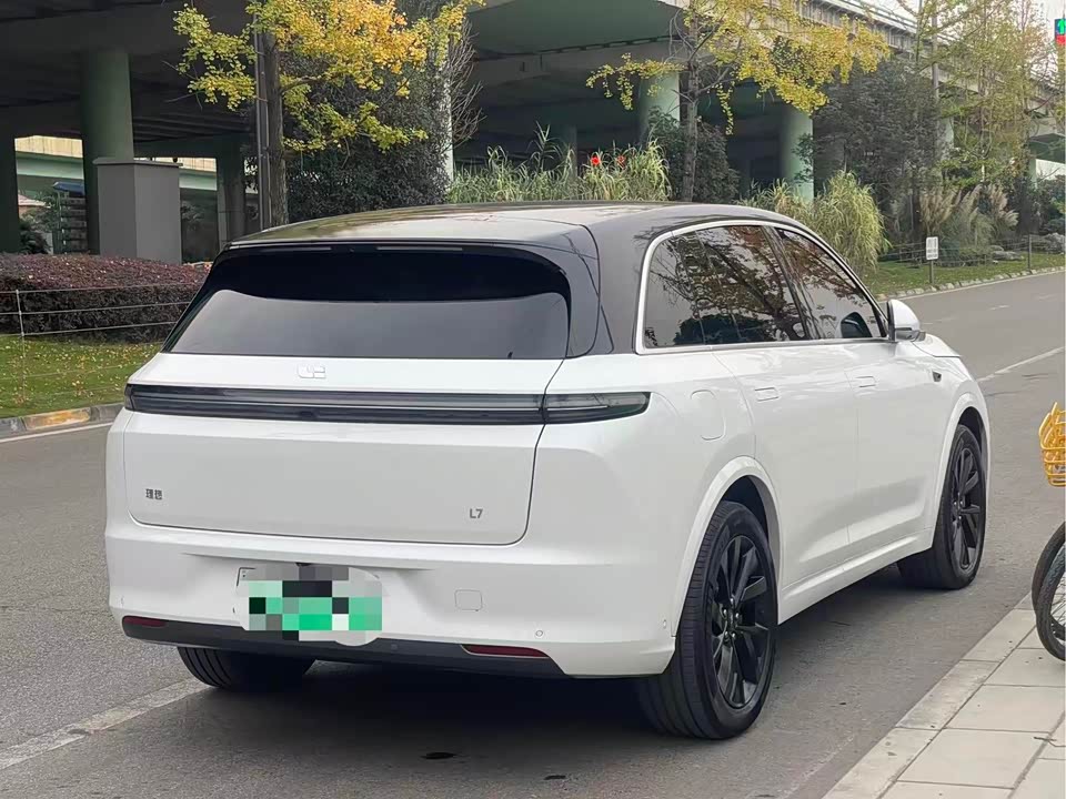 Li Auto Ideal L7