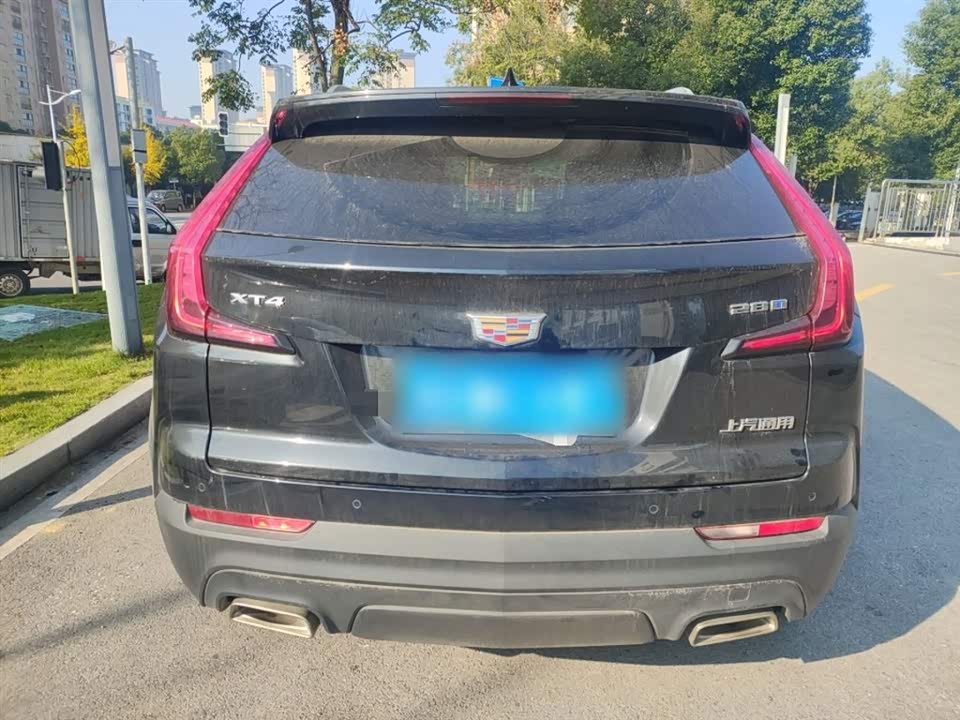 Cadillac XT4