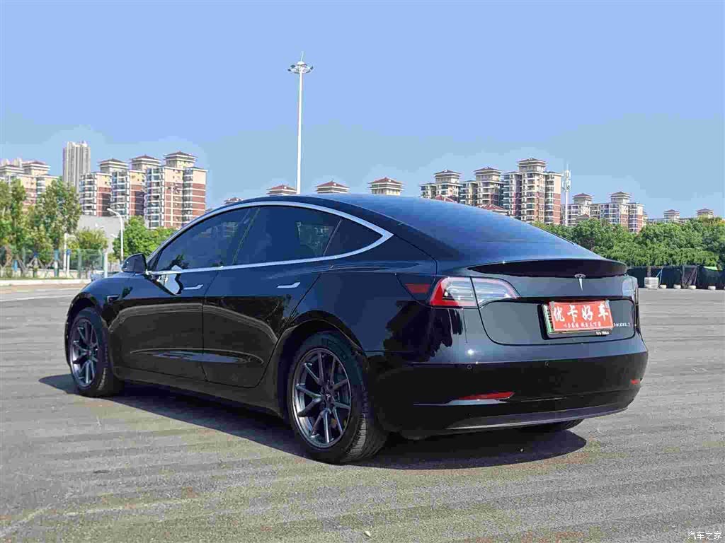 Tesla Model 3, 2020 4