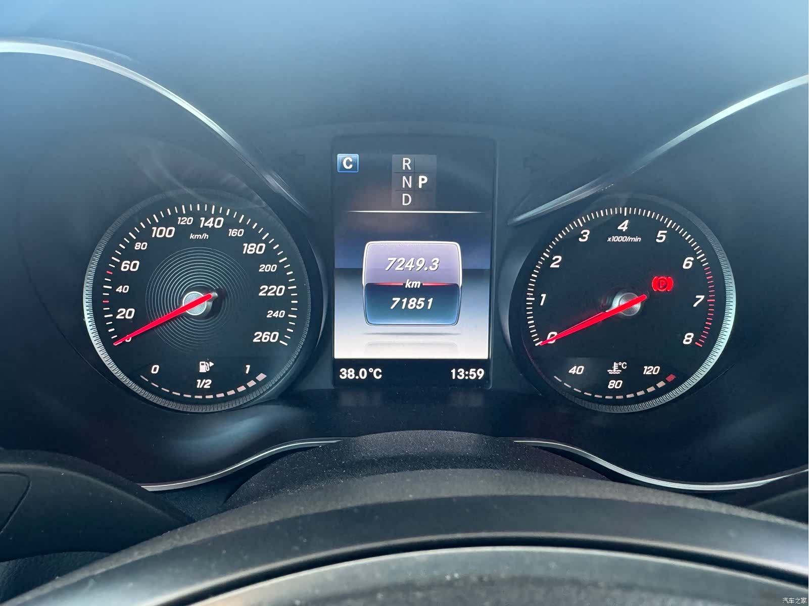 Mercedes-Benz C-Class, 2018 14