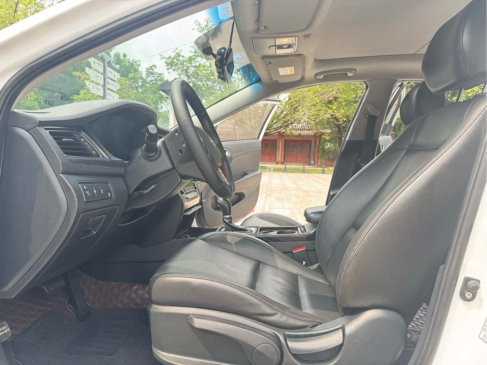 Hyundai GLS, 2017 8