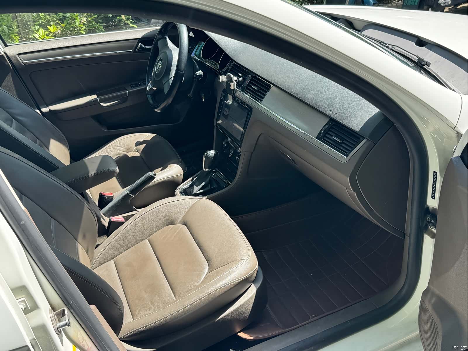 Volkswagen Bora, 2014 10