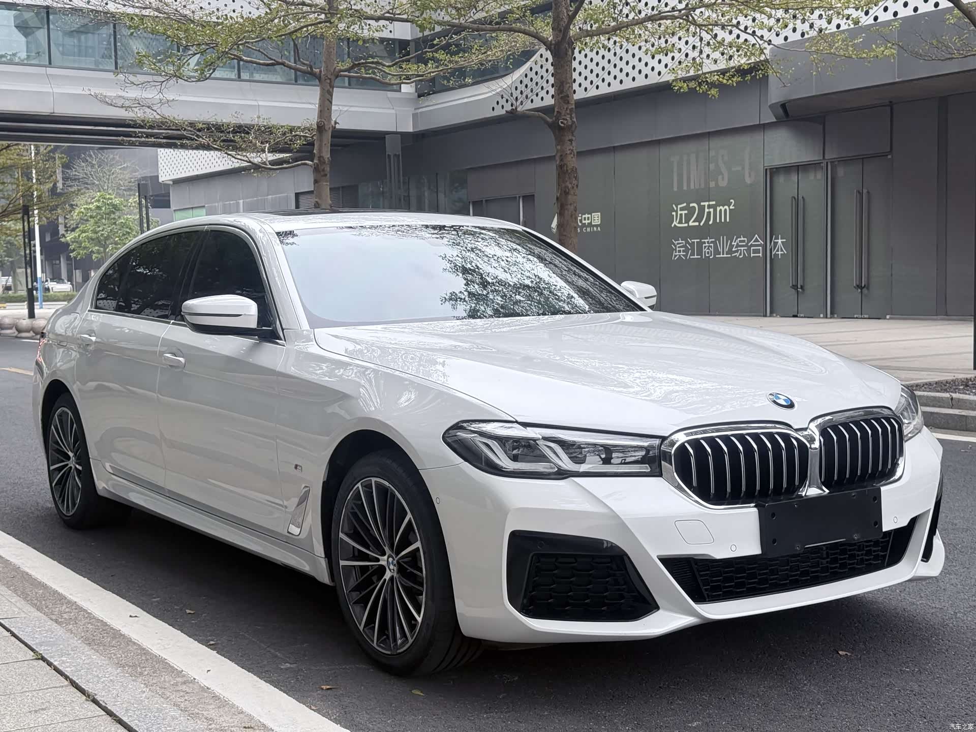 BMW 5 Series, 2023 3