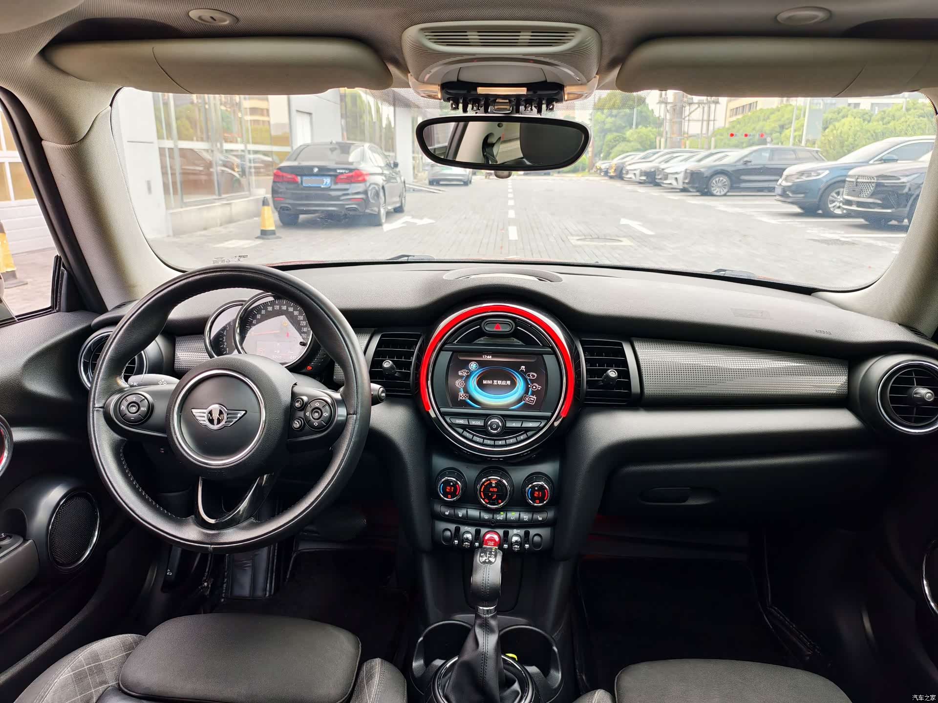 Mini Cooper, 2015 14