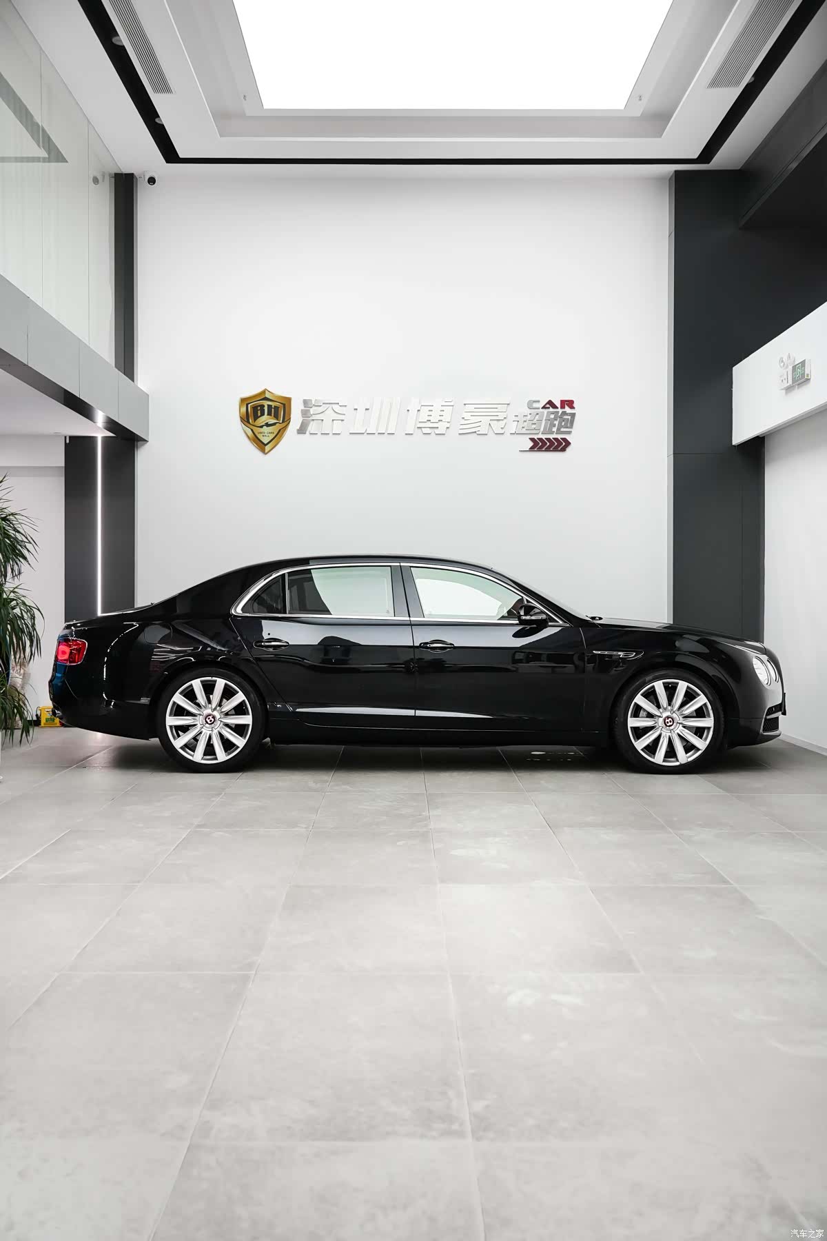 Bentley Flying Spur, 2018 16
