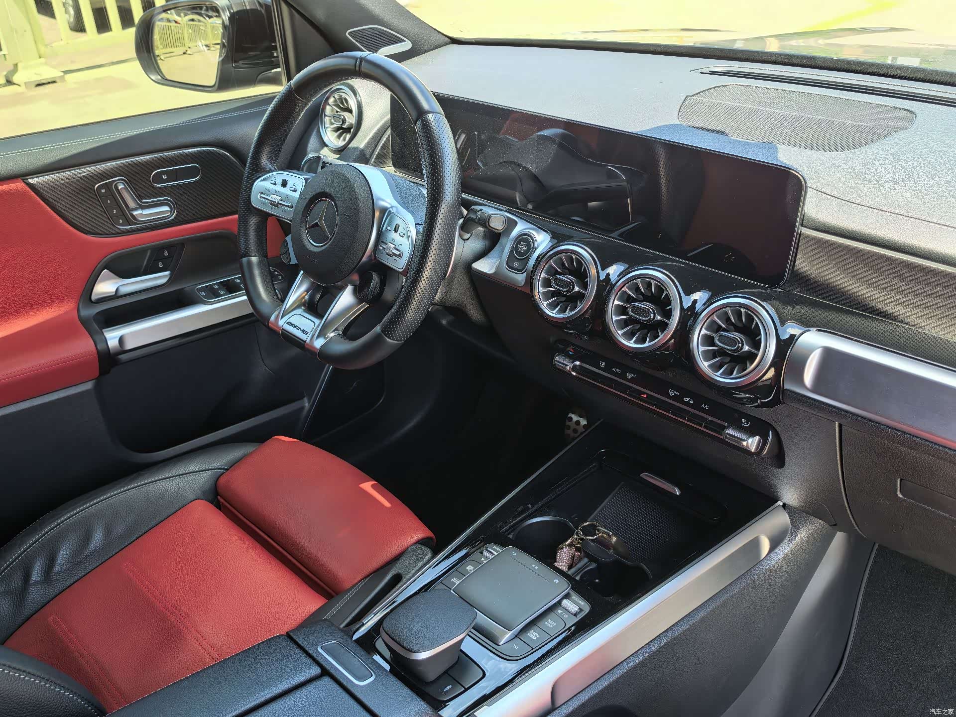 Mercedes-Benz GLB, 2024 7