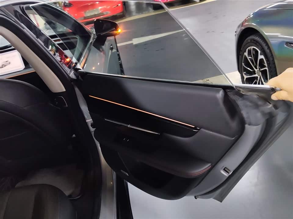 XPENG P7 XPENG P7
