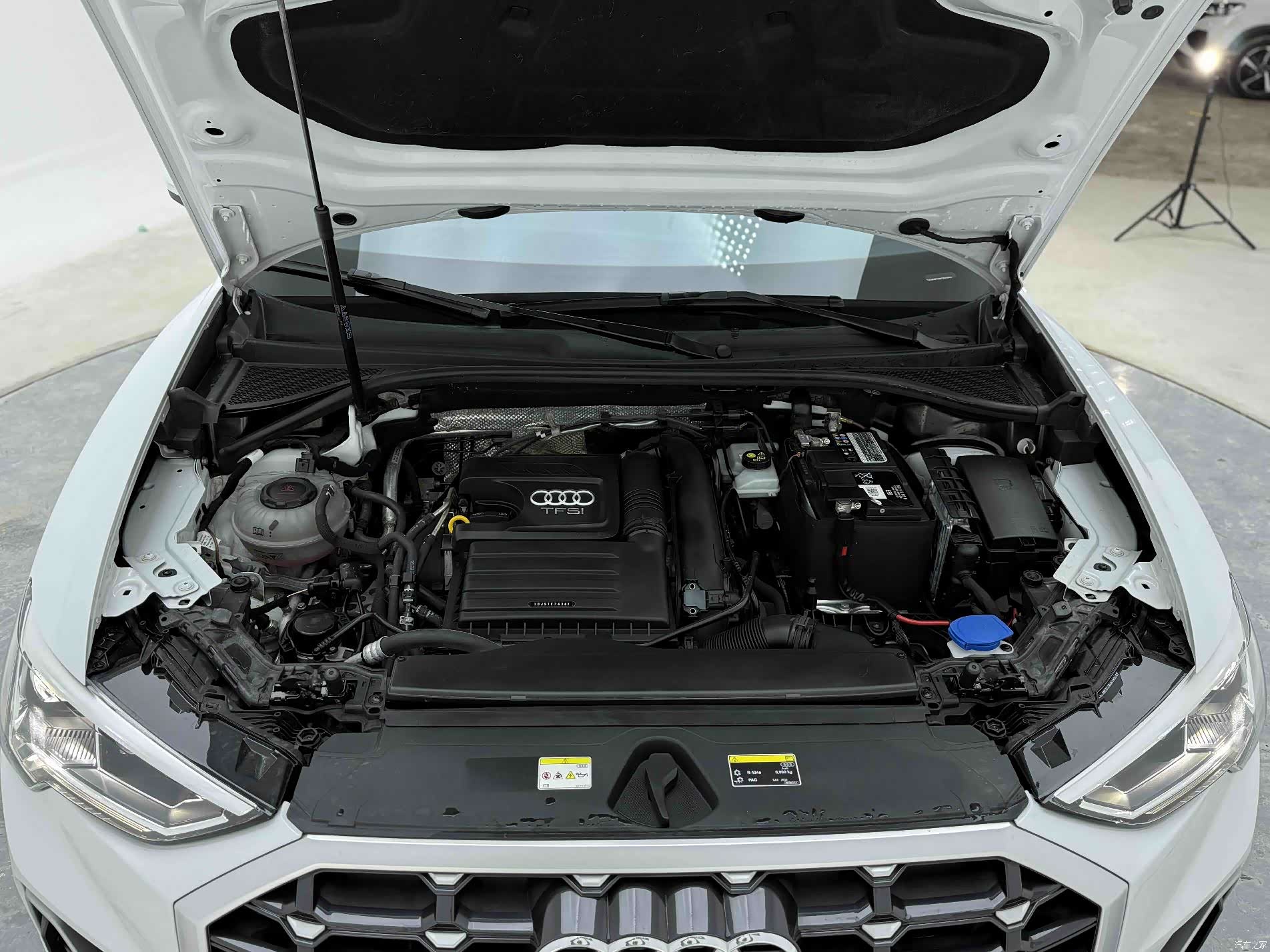 Audi Q3, 2023 25