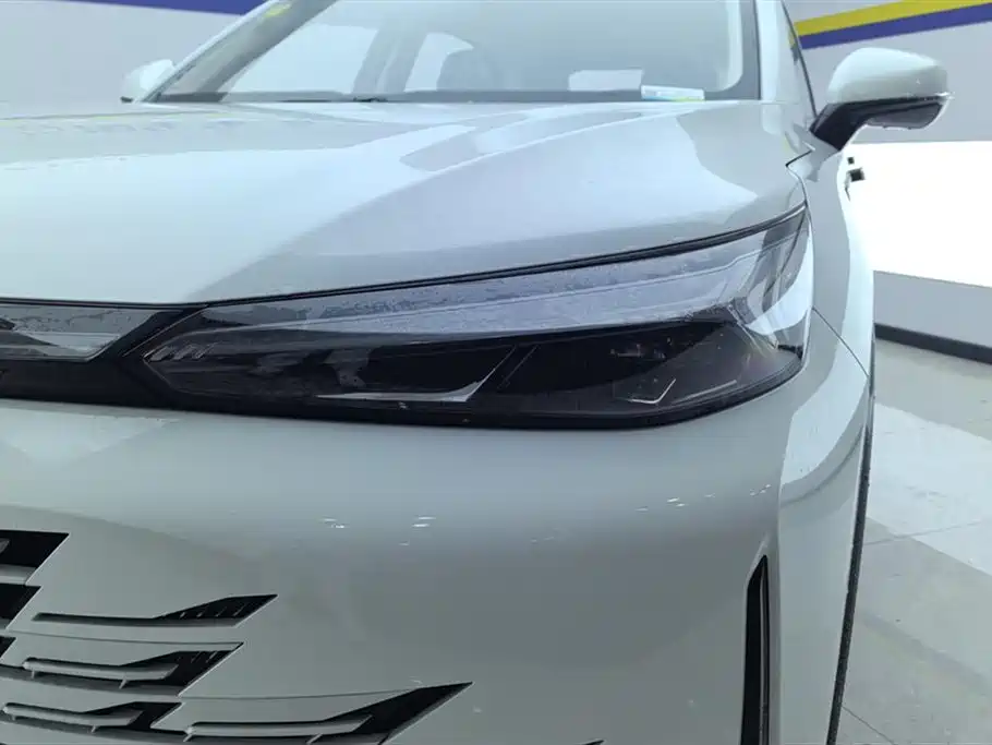 BAIC Beijing X7