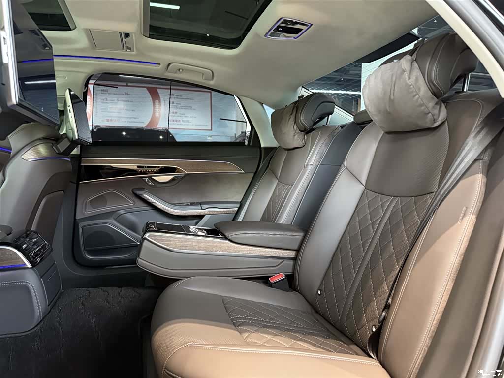 Audi A8L, 2024 21