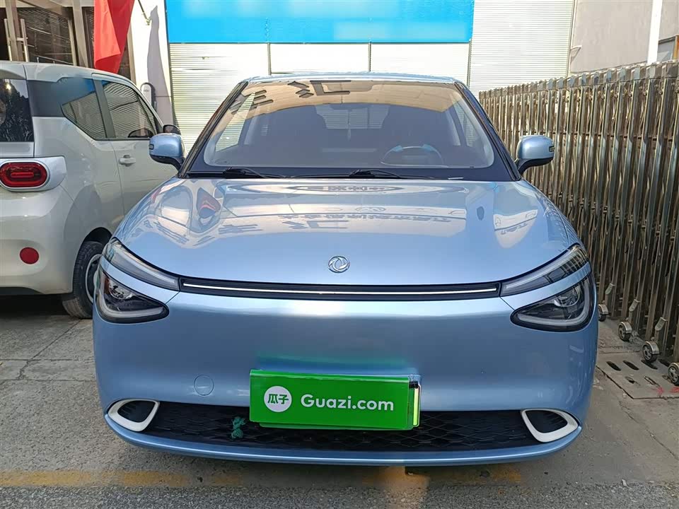 Dongfeng Nammi Nano 01