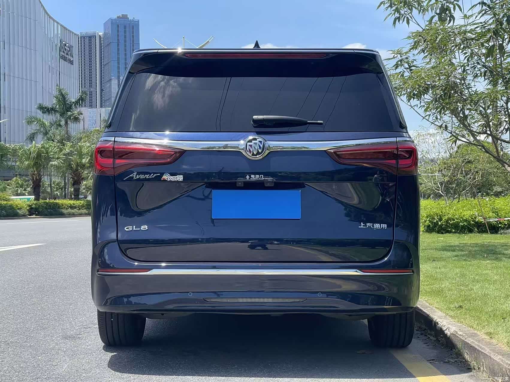 Buick GL8, 2021 все фото