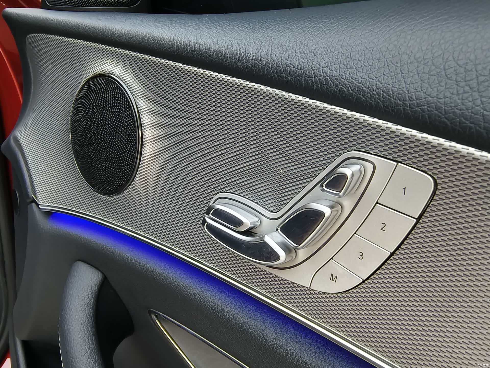 Mercedes-Benz E-Class, 2019 21