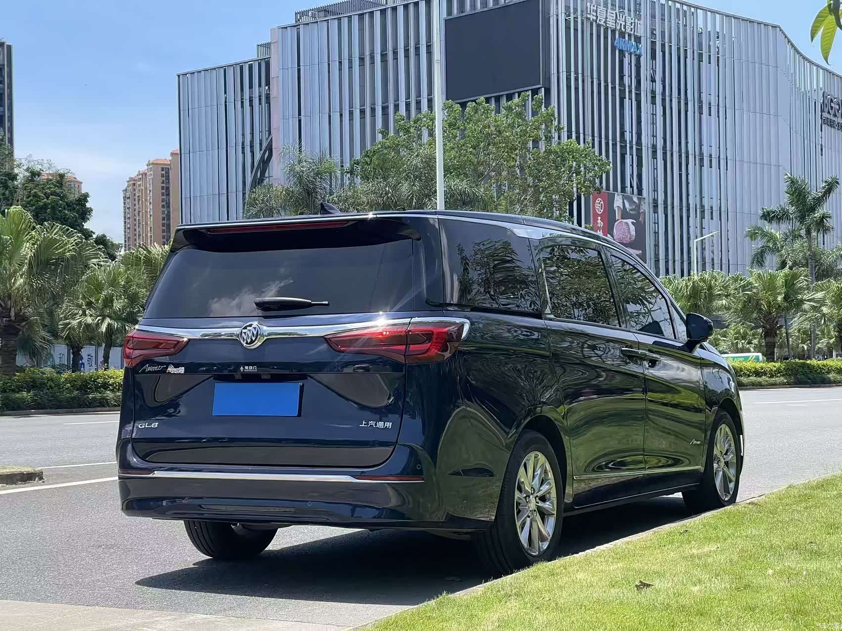Buick GL8, 2021 6