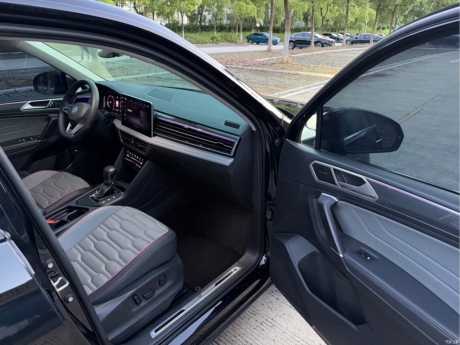 Volkswagen Tiguan L, 2022 7