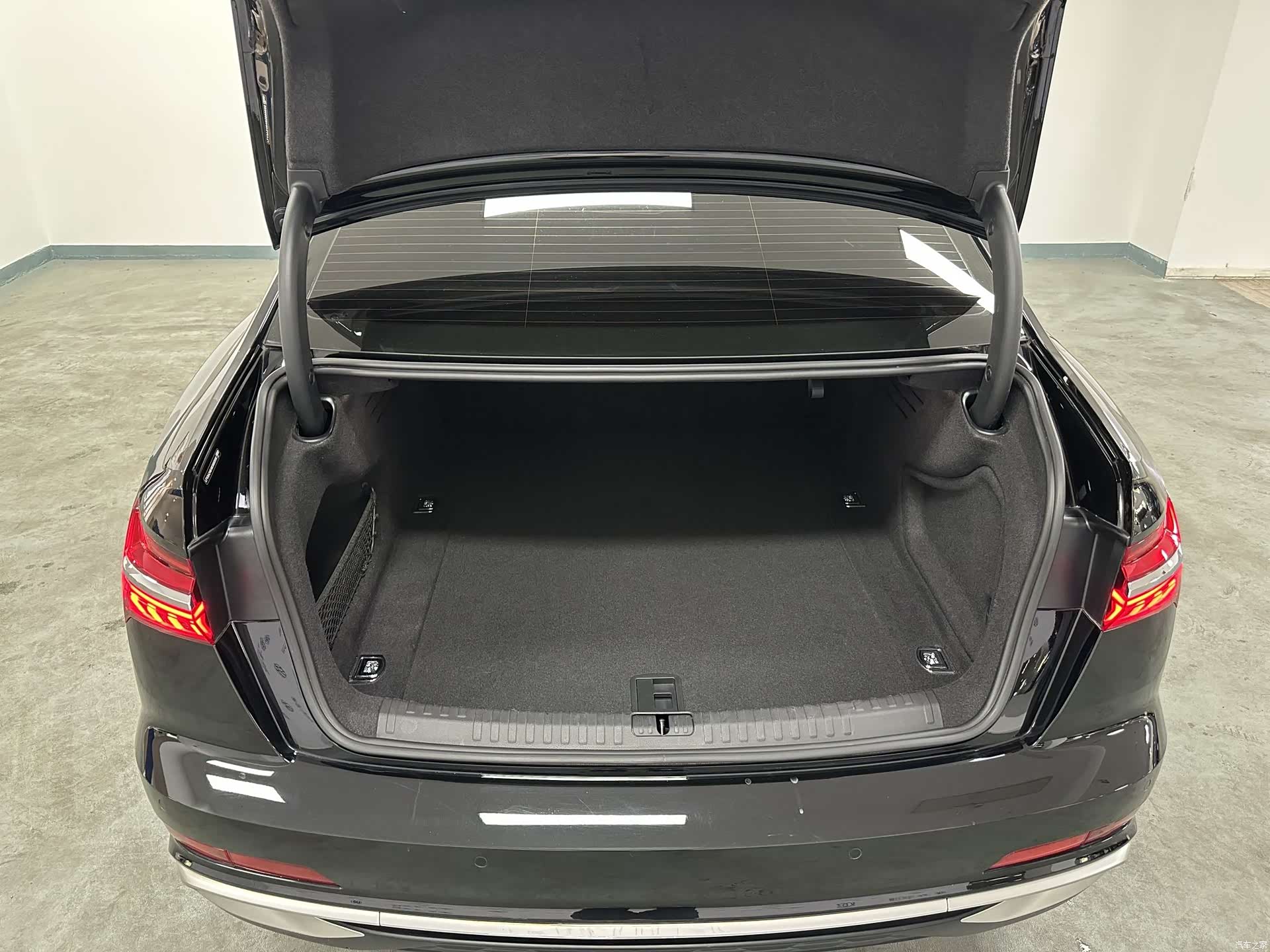Audi A6L, 2023 16