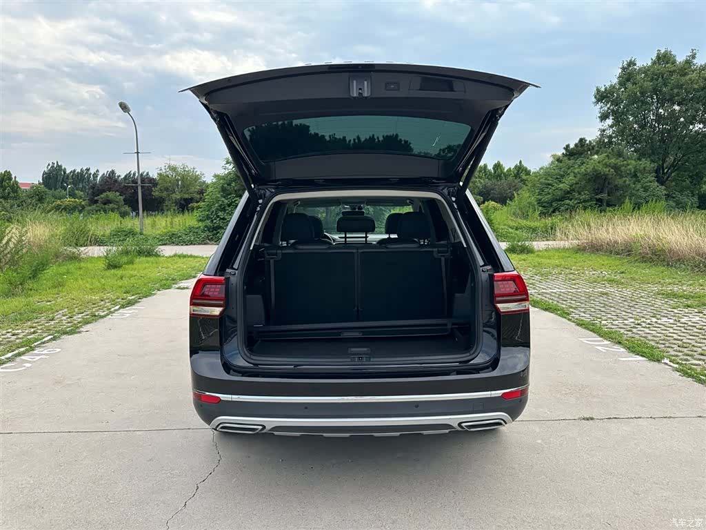 Volkswagen Teramont, 2020 8