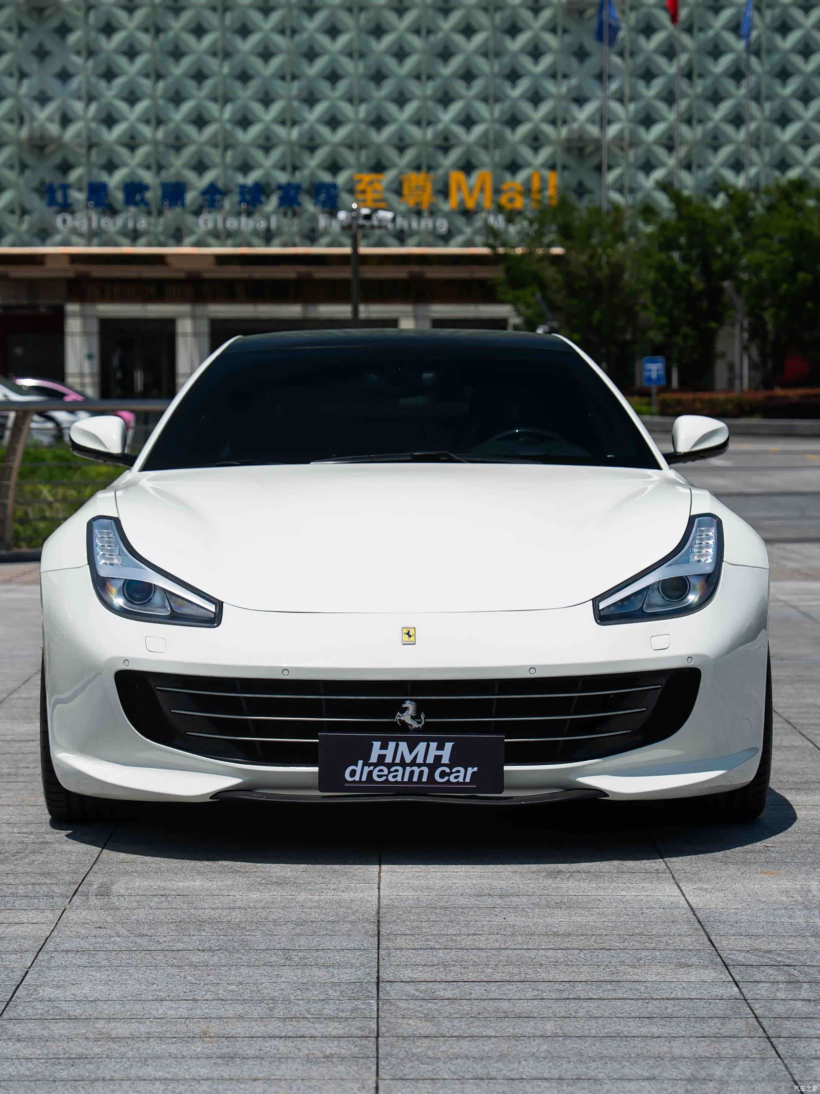 Ferrari GTC4Lus, 2017 2