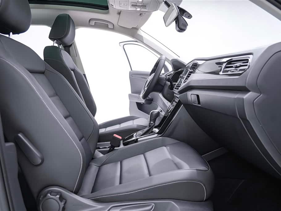 Volkswagen T-ROC exploring Songs