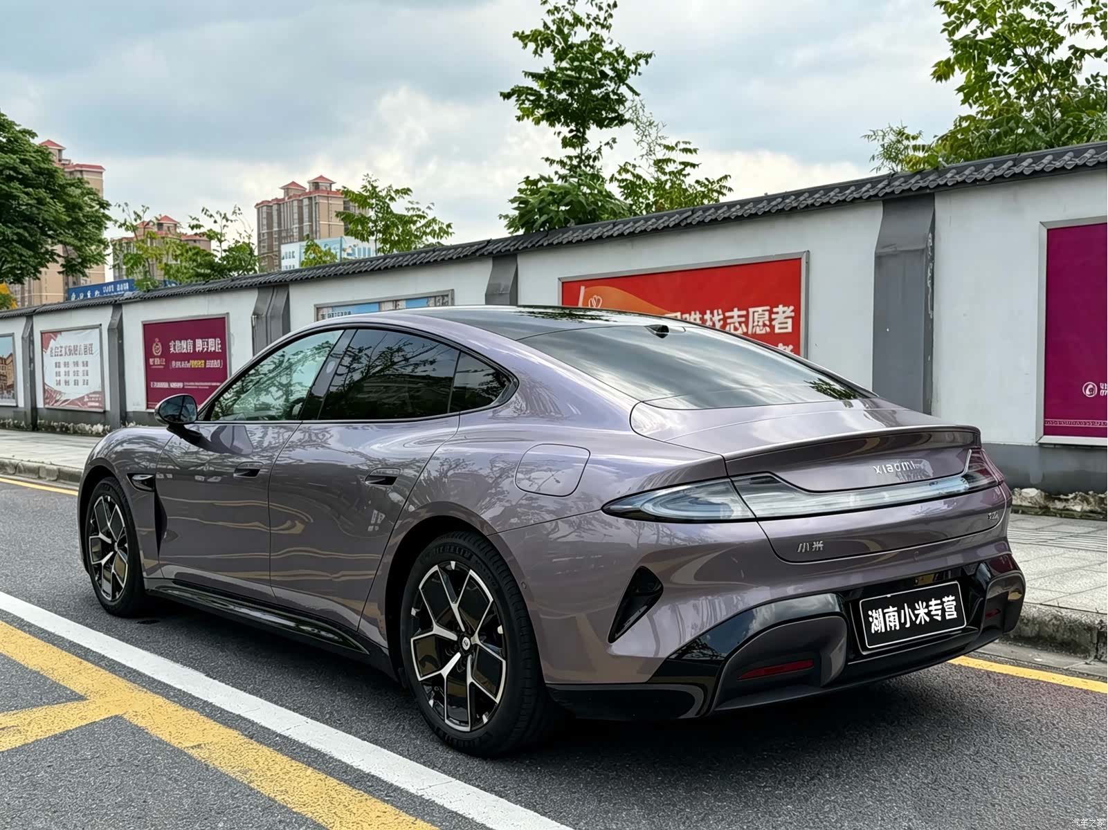 Xiaomi SU7, 2025 11