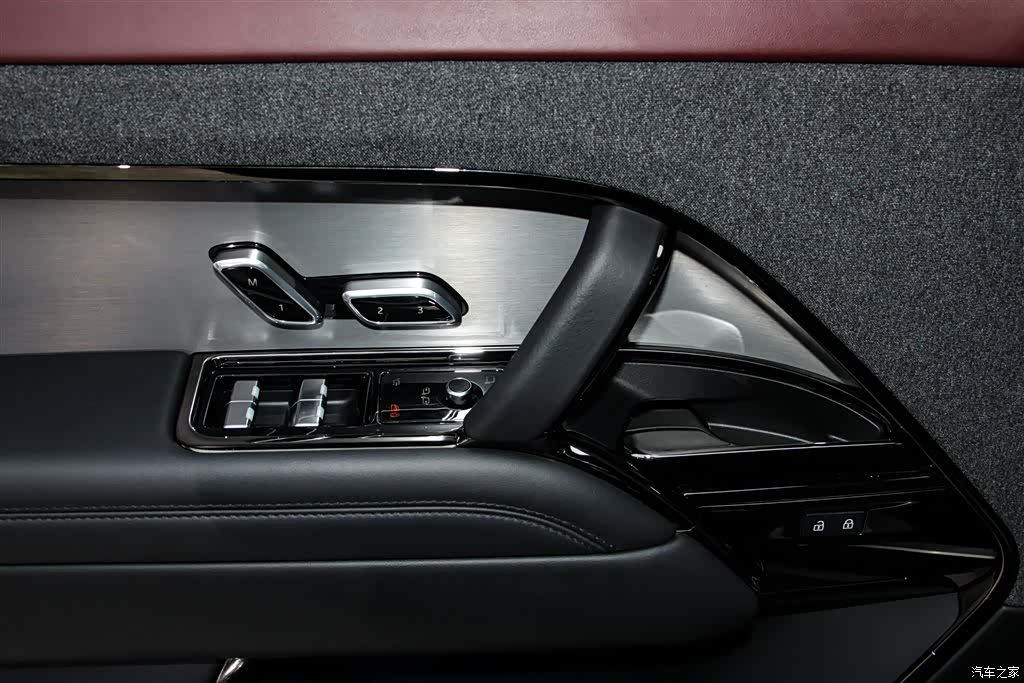 Land Rover Range Rover, 2024 25