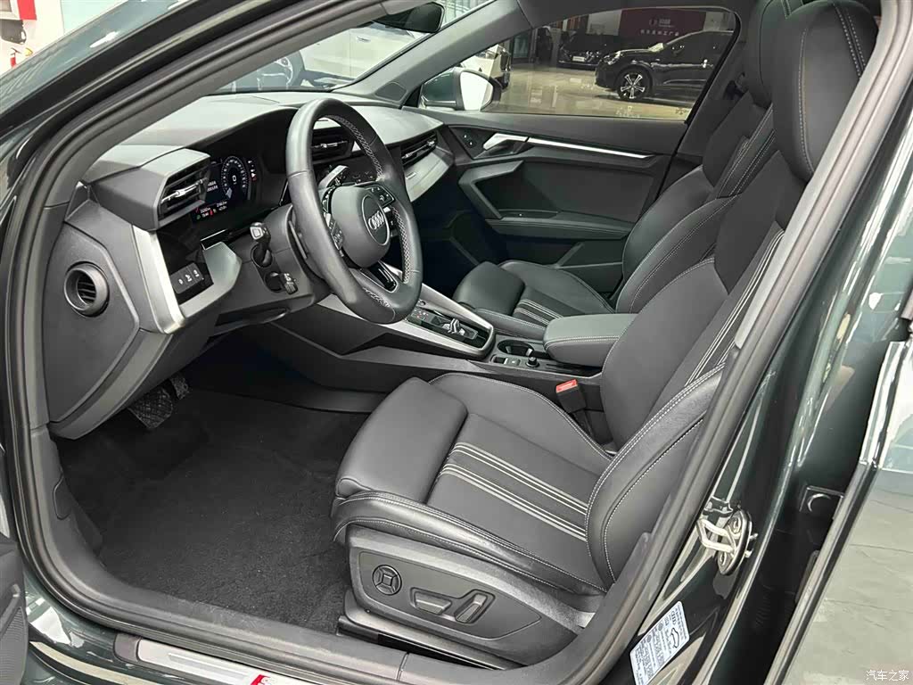 Audi A3, 2023 10