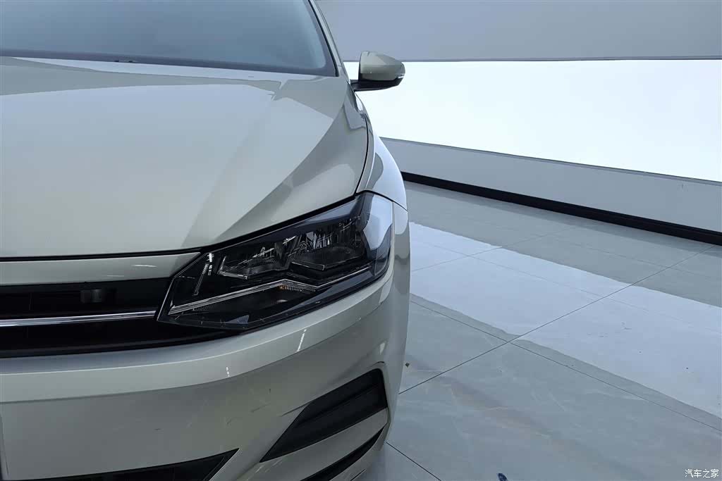 Volkswagen Polo, 2020 все фото