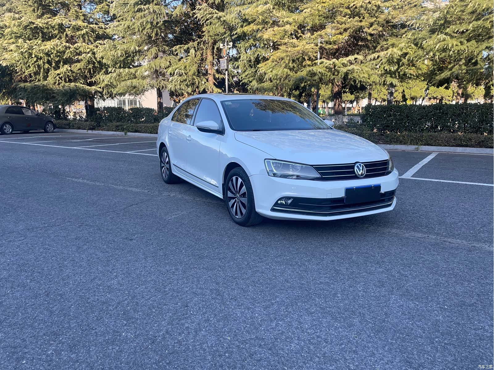 Volkswagen Sagitar, 2017 2