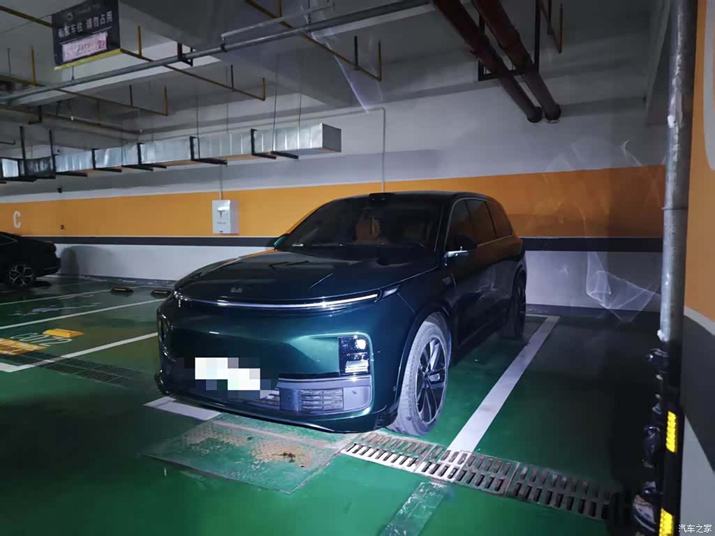 Li Auto L9, 2022 1